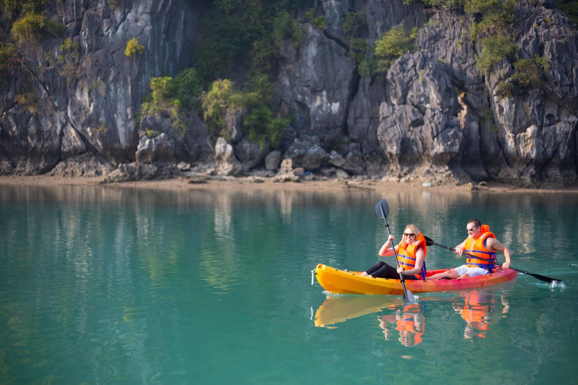 Flamingo Luxury Cruises Ha Long Exterior foto